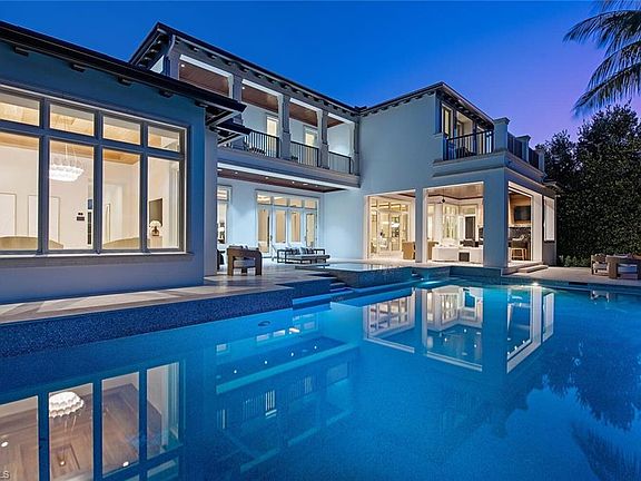 3rd image of 275 SPRING LINE DR