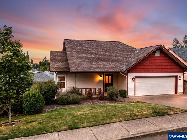 80 Sweden Cir, Silverton, OR 97381