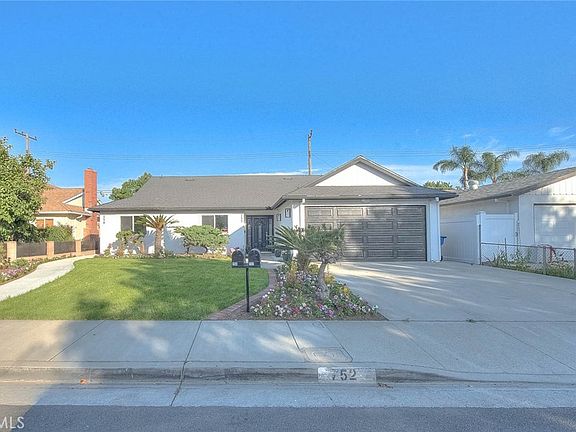 2nd image of 752 Rio Del Sol Ave