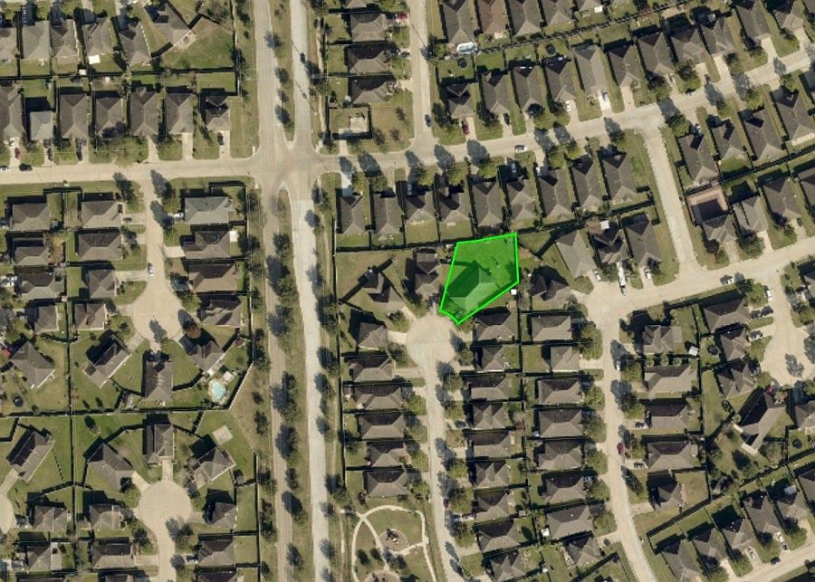 1st image of 7818 American Holly Ct