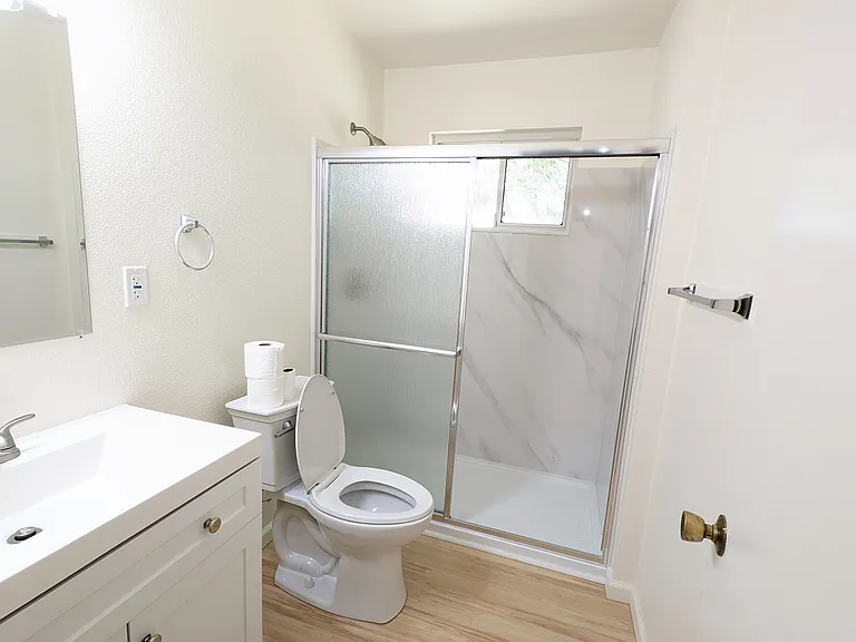 1110 Anderson Rd — Photo 10