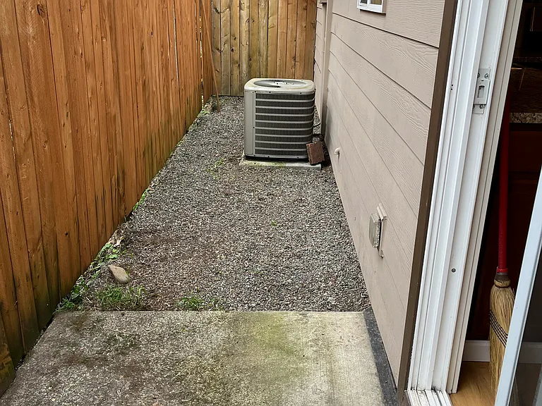 3616 SE 67th Ave — Photo 15