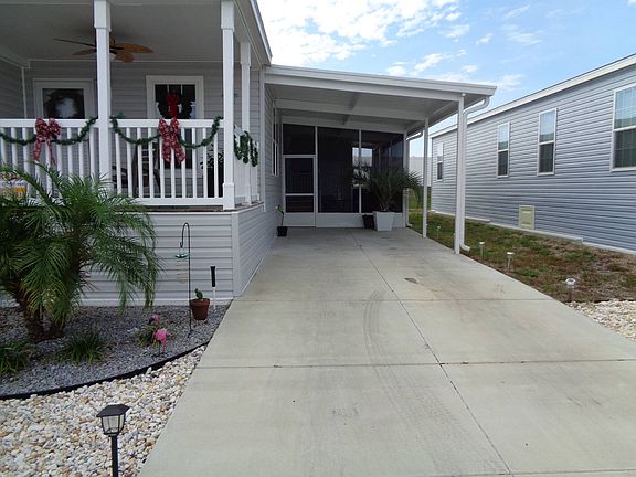 3rd image of 14336 Cortland Dr