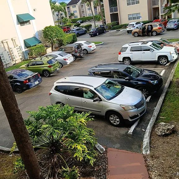15300 SW 106th Ter #520 — Photo 31