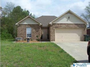 6381 Maysville Rd, New Market, AL 35761