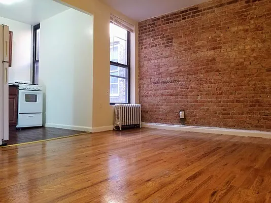 Rented by Christie Property Group | media 10