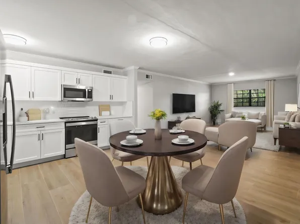 324 Southwind Dr APT 15, North Palm Beach, FL 33408