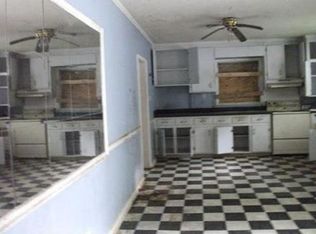 301 Simms Rd, Dothan, AL 36301