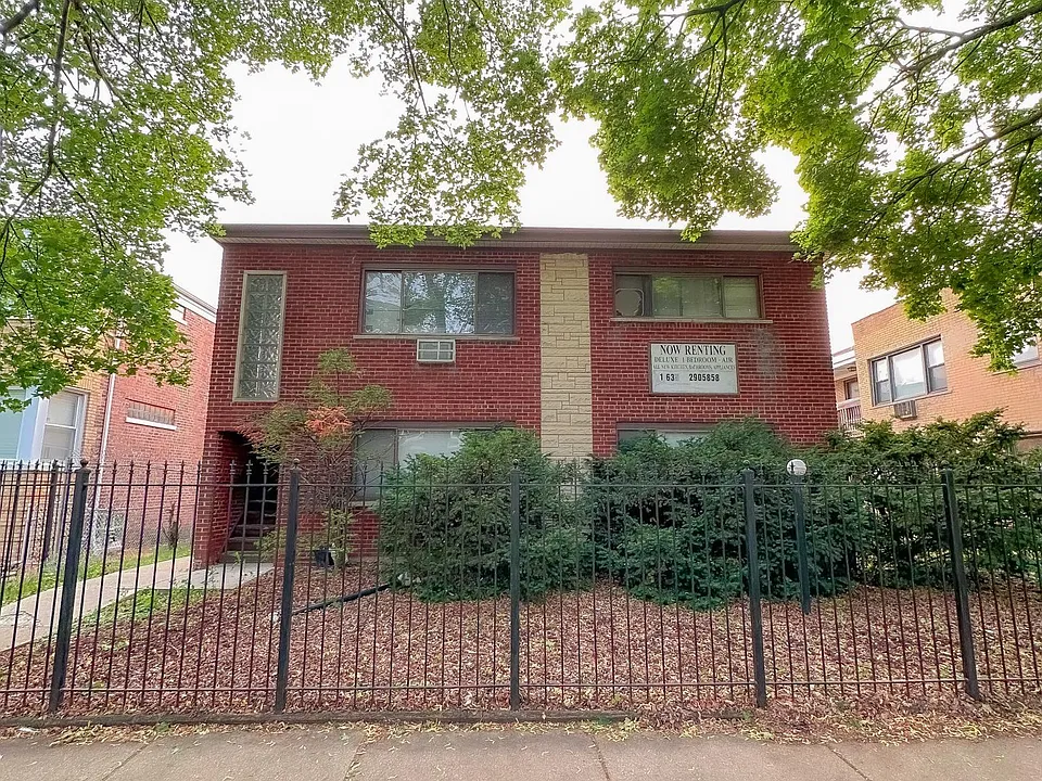 7918 S Ellis Ave #2B