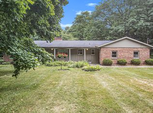 2712 N Drake Rd, Kalamazoo, MI 49006