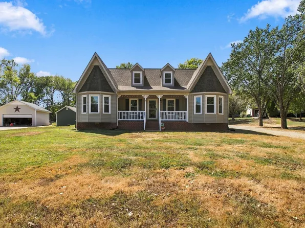 1156 Weaver Farm Ln, Spring Hill, TN 37174