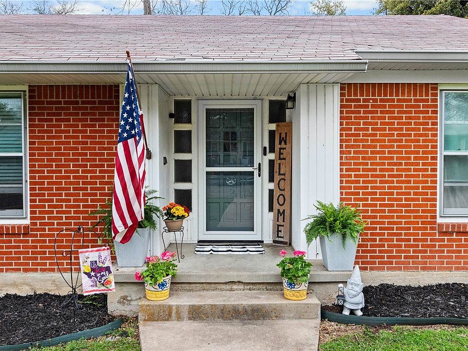 1st image of 4216 Morrow Ave