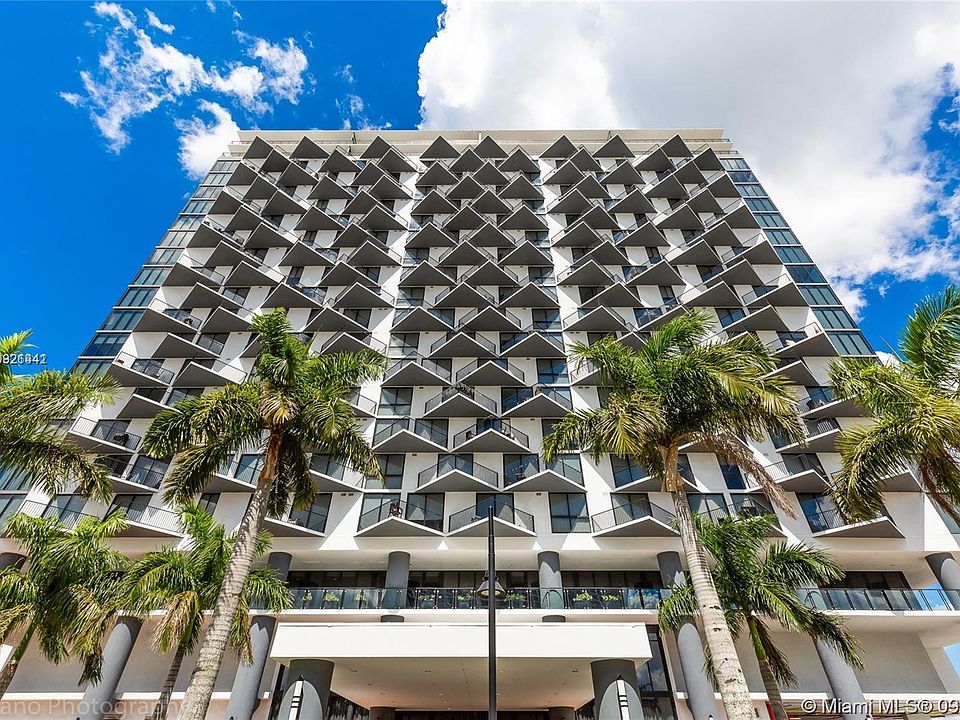 1st image of 5300 Paseo Dr #1909