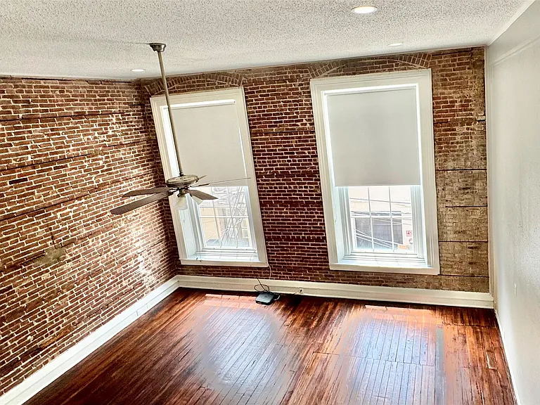 2309 Strand St #2D — Photo 14