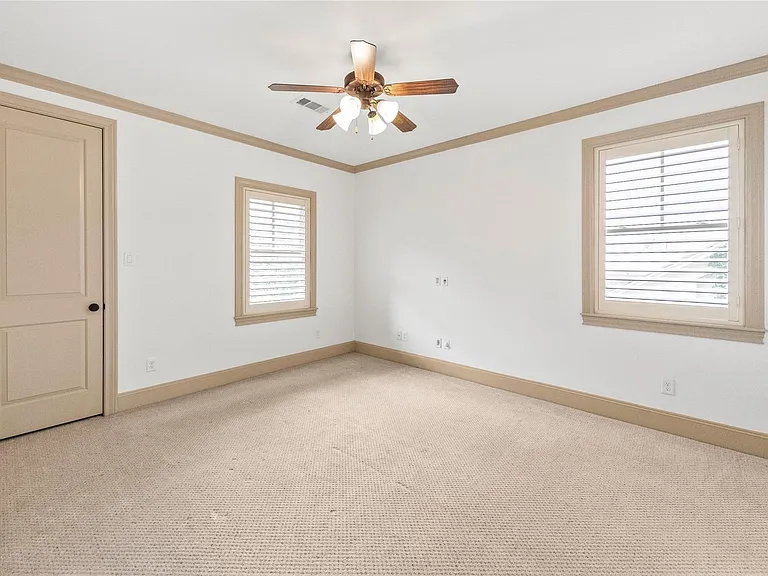 4317 Stanford St — Photo 23