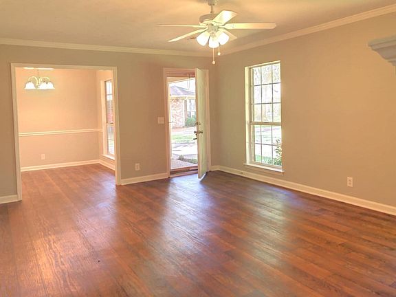4th image of 106 Pinehill Ct