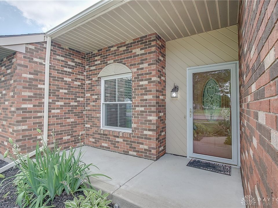 2923 Derr Rd, Springfield, OH 45503 Zillow