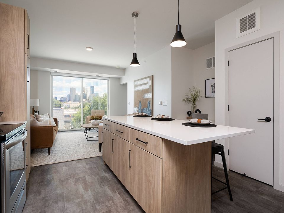 1st image of 265 Girard Ave N #305