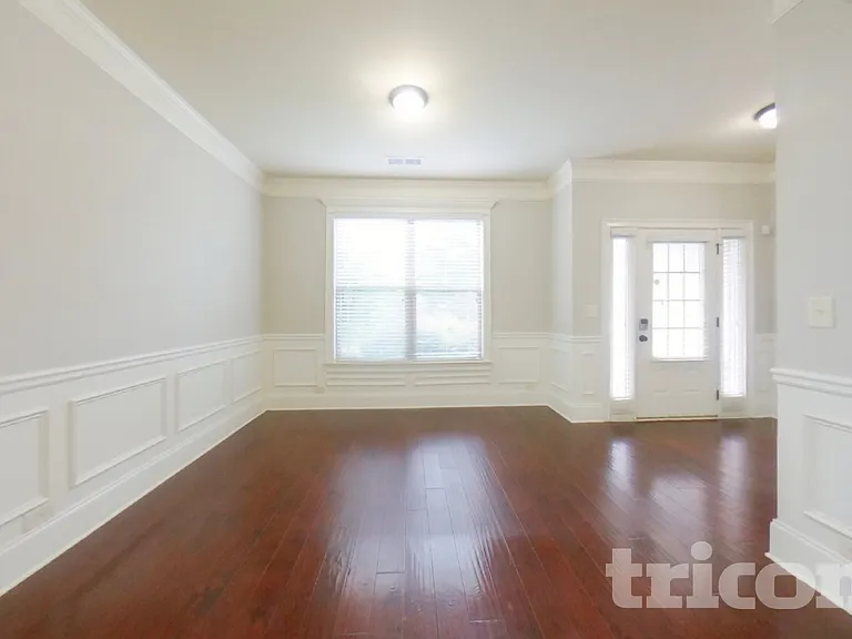 191 Scenic Hills Dr — Photo 2