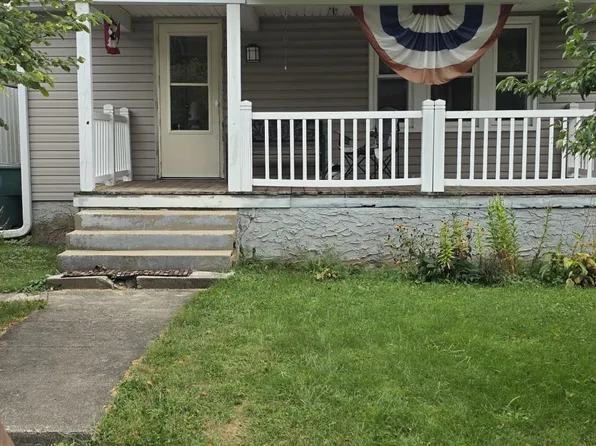 1208 S Luick Ave, Muncie, IN 47302