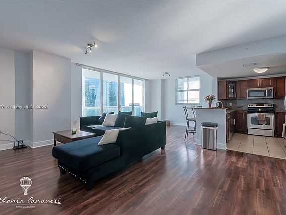 3rd image of 1250 S Miami Ave #2802