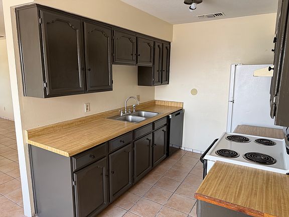 4th image of 5302 Springfield Ave Unit 224