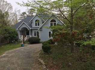 7229 Church Ln, Toano, VA 23168