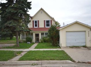 2600 Center St, Boyne Falls, MI 49713