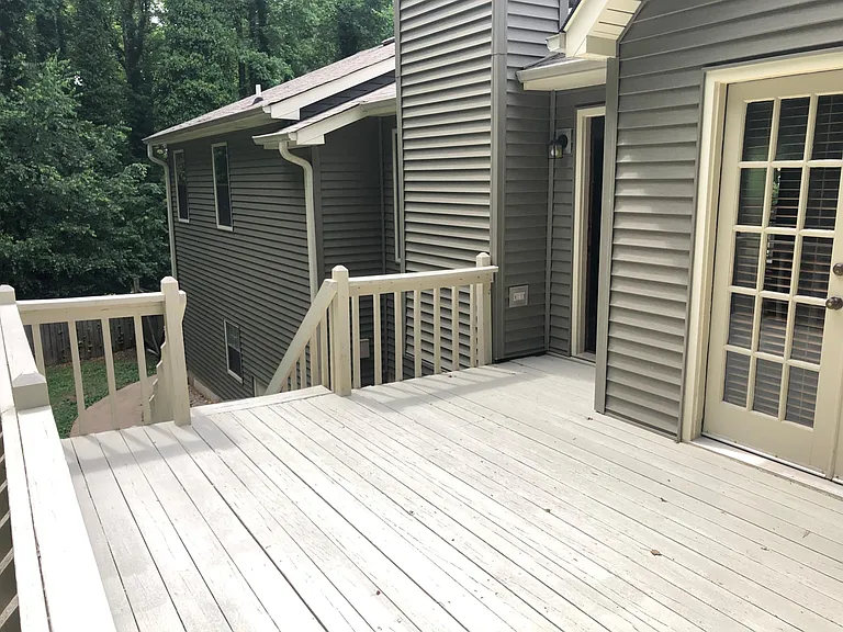 329 Harris Oaks — Photo 9