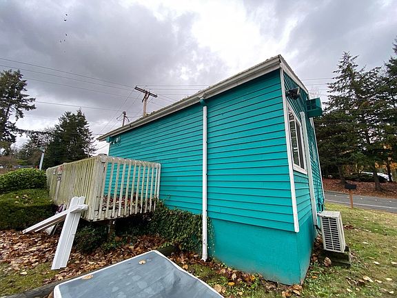 3rd image of 23023 25th Ave S