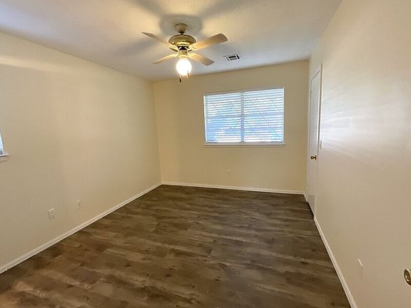 5th image of 644 Woodland Way