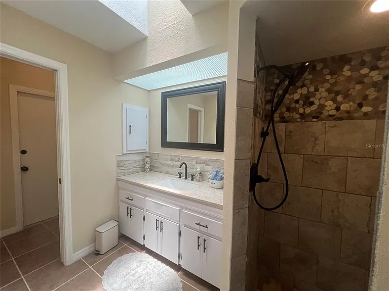 451 Rio De Janeiro Ave — Photo 34