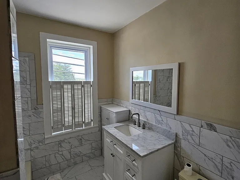 111 N Seton Ave — Photo 24
