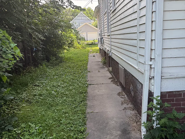 1545 Washington Ave SE #B — Photo 13