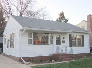 166 Farrell St, Madison, WI 53714