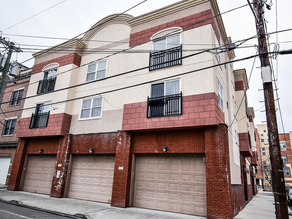 1st image of 320 62nd St APT 306