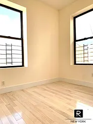 Rented by R New York