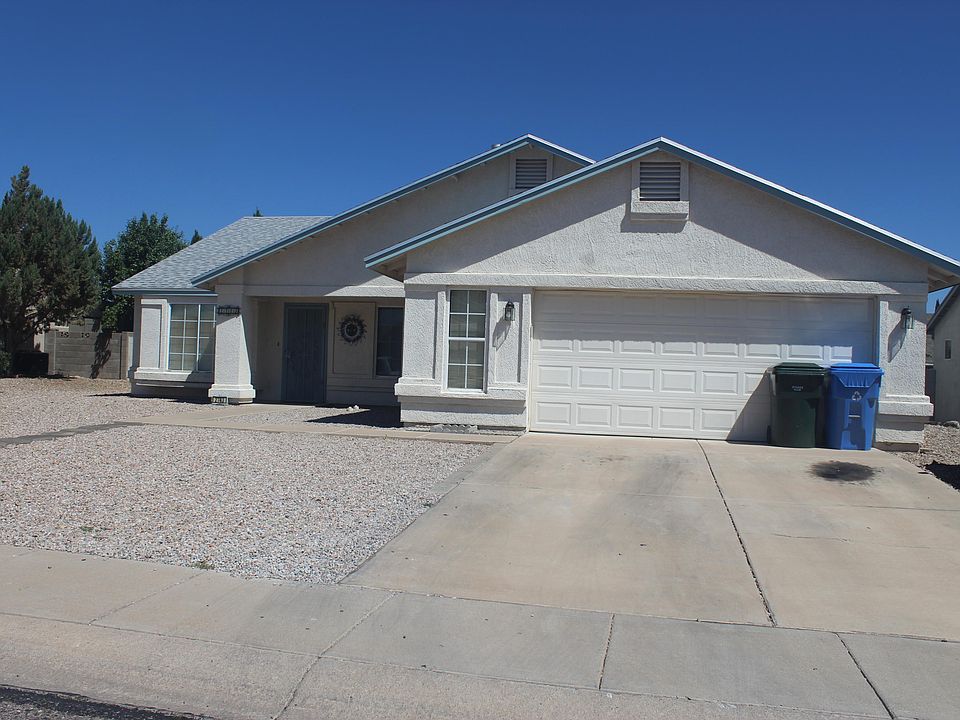 1st image of 2743 Raven Dr