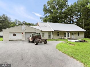 2442 Chestnut Grove Rd, Sharpsburg, MD 21782