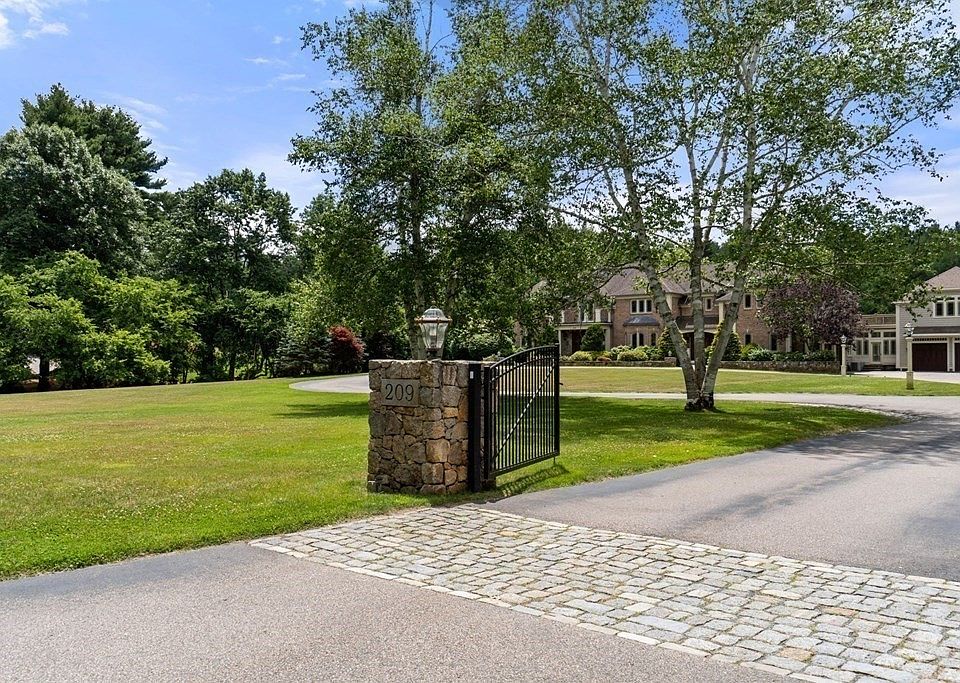 209 Dedham St, Dover, MA 02030 Zillow