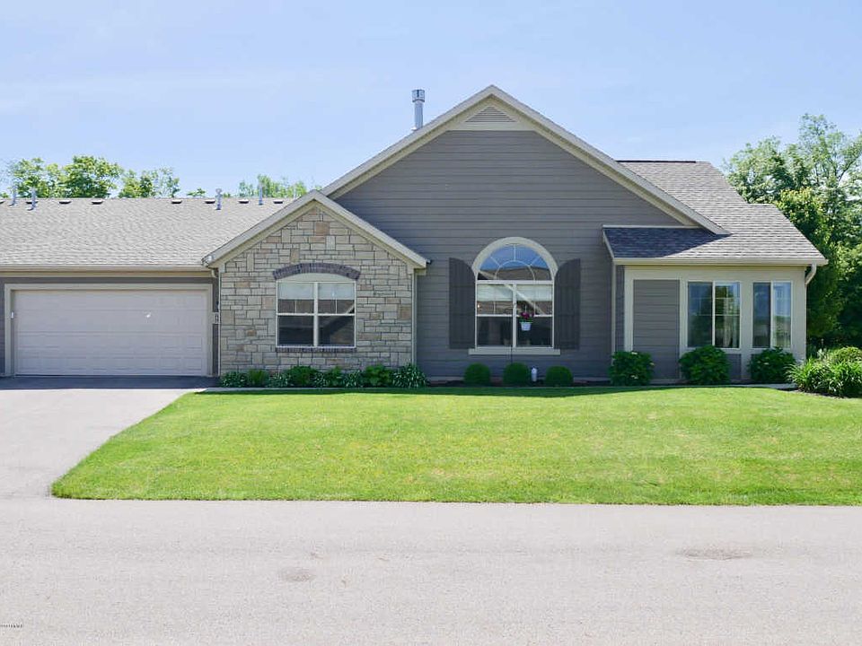 1st image of 1255 Riverview Dr