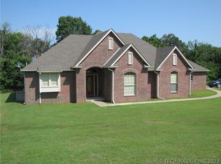 22217 S 377th Rd, Fort Gibson, OK 74434