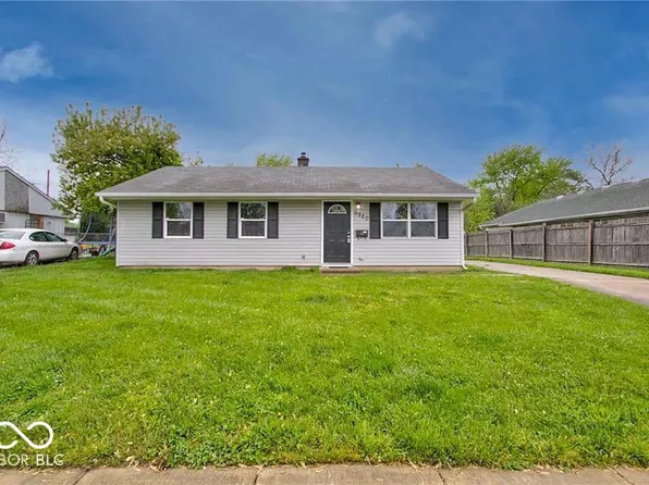 9920 Catalina Dr, Indianapolis, IN 46235