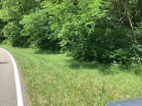 2nd image of 6605 Highway 66 N