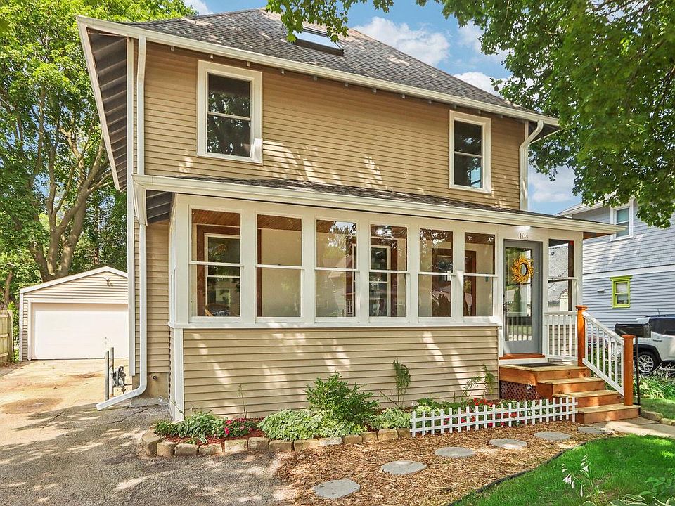1st image of 838 West Wisconsin AVENUE