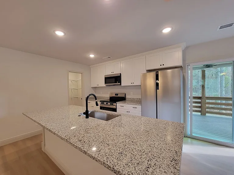 411 Loblolly Rdg — Photo 6