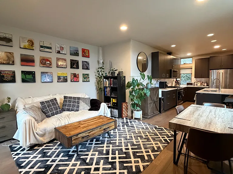 5006 Fauntleroy Way SW — Photo 41