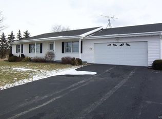 7125 Fox Rd, Oakfield, NY 14125