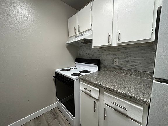 4th image of 801-849 S Union Blvd #801-2
