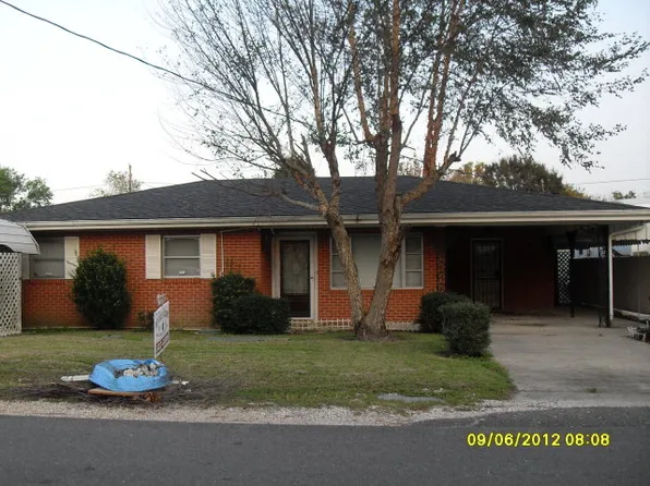 217 Saint Philip St, Raceland, LA 70394